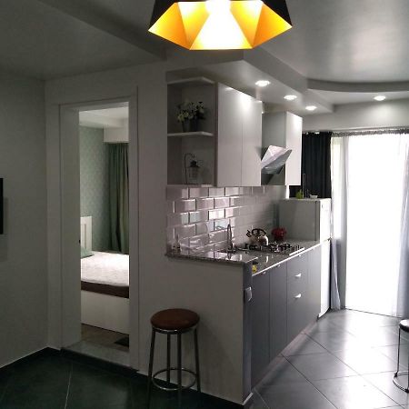Apartment Eteri Batumi Exteriör bild