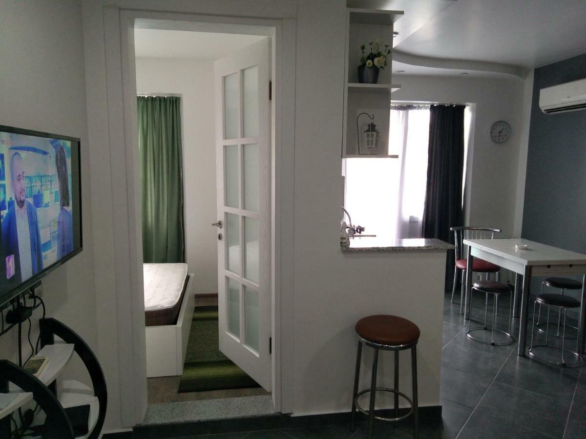 Apartment Eteri Batumi Exteriör bild